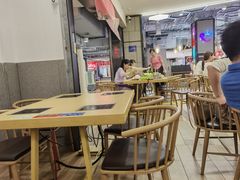 -杨老板·海鲜集市火锅·鲜切牛肉(中防万宝店)