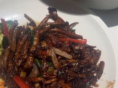 -八府香鸭·啫啫煲(华山路店)