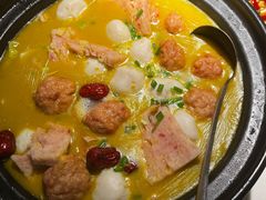 -小凤庭·地道湖北菜武昌鱼·藕汤(38年黄鹤楼店)