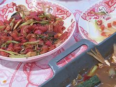 -老班长·小龙虾·鲜货烧烤大排档(金街美地店)