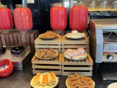 -唐拉雅秀酒店-西锦汇空中BBQ·思创餐厅