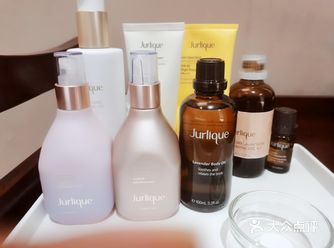 茱莉蔻芳香面部补水＋毛孔深层清洁护理