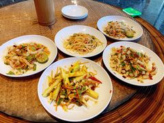 -西双版纳融创皇冠假日度假酒店