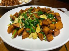 虾皮炒饽饽-肘子酥(后台2号路店)