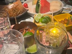 -Bar Fable 寓·药到病除