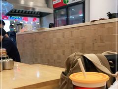 大堂-龙咆汤包·手工现包小笼(拱北口岸店)