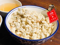 掰馍-老乌家特色小炒泡馍(大皮院店)