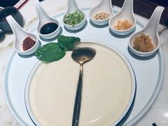 -绿茶餐厅(松江万达店)