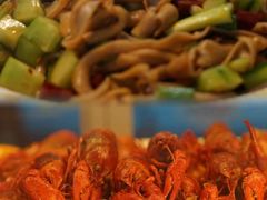 -三亚火车头万人海鲜广场