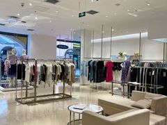 -首创奥特莱斯(西安店)