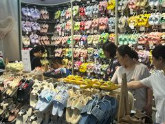 -西北轻工批发市场