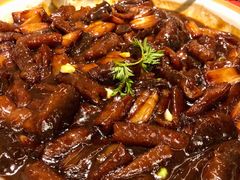 至味葱烧海参-悦融琥珀·京鲁菜·海味珍品(西单店)