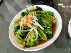 -梓檚中餐厅湖北菜小龙虾武昌鱼排骨藕汤(黄鹤楼店)