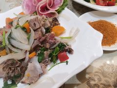 手抓羊肉-新疆伊宁远征餐厅