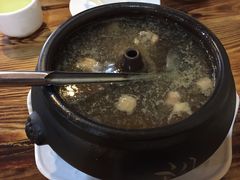 -小锅巴纳西餐厅