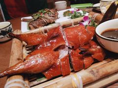 脆皮小刀鸭-老滇山寨•云南特色菜•地方菜•民族风情歌舞表演(金碧店)