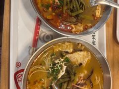 -爱民螺蛳粉(梧州国泰广场店)