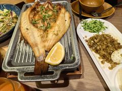 -耶里夏丽·新疆菜·28年喀什老馆(田林东路店)