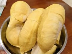 -沃尔玛(前山店)