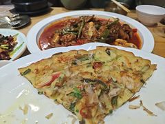 -青瓦餐厅·生鱼片·韩园烤肉(西塔店)