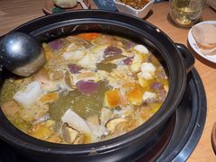 -一朵菌·野生菌探索家火锅(南亚店)