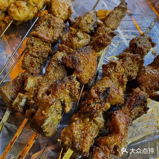 马宁烧烤大排档