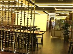 大堂-大中华希尔顿酒店-念自助餐·嗨啤·小龙虾