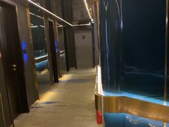 -Ting无边际江景酒店(重庆解放碑云端之眼店)