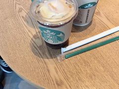 -星巴克(杭州西湖银泰1F店)