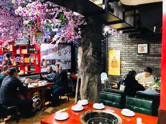 大堂-满兴咱妈烀饼铁锅炖(兰州北街店)