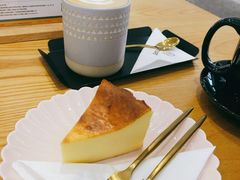 芝士蛋糕-达不溜意复合式咖啡店(市政广场店)