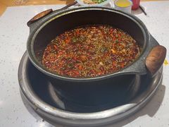 -佬缸炮江湖川菜(玉林店)