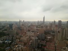 -南京金鹰皇冠假日酒店