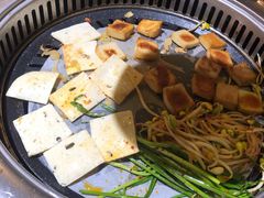 -烤路里·韩国品质自助烤肉(石路天虹4号店)