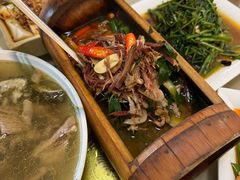 -汤锅大王(新平曹苏黄牛汤锅有限公司)