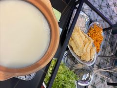 -楼上大排档·顺德菜·粥水·鱼生(苗栗路店)