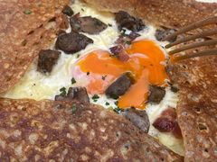 鸡蛋蘑菇熏肉荞麦可丽饼-RAC BAR(安福路店)