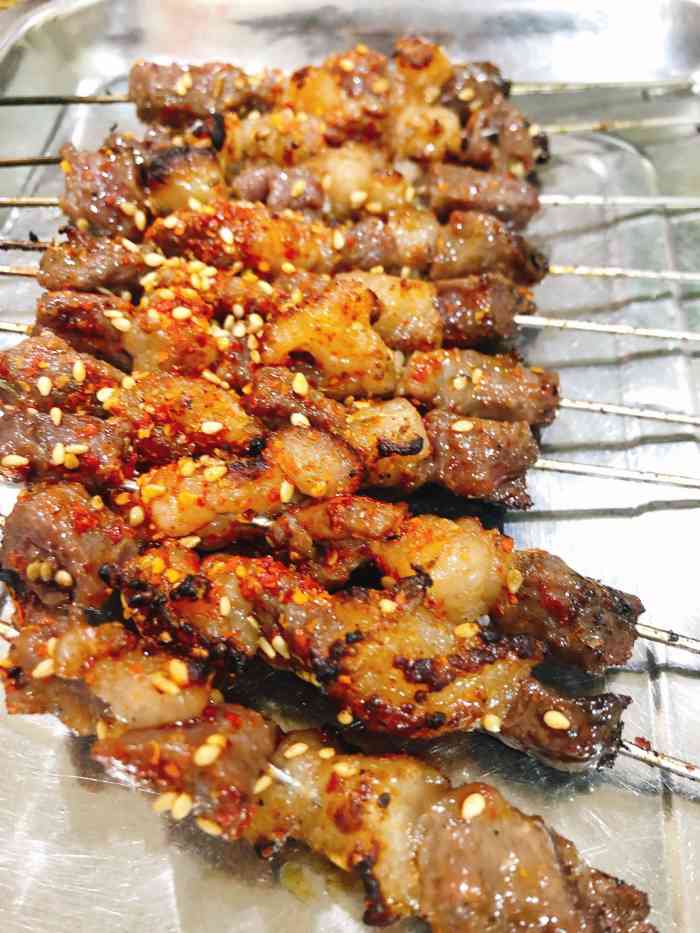 大尾巴羊肉串-"沈阳很老的串店了,去吃是带着情感啦!「.