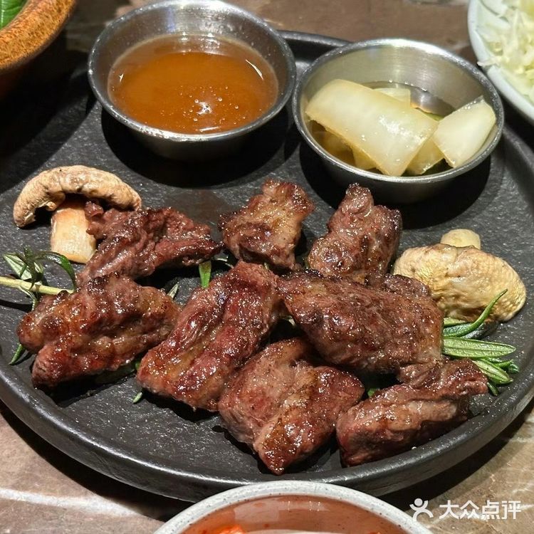 香迷糊啦!金猪韩国烤肉真的烤肉界的天花板!