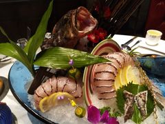 珍珠斑-泓炙颐凤鲜海鲜火锅料理(桐乡店)