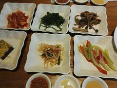 -紫霞门韩国料理烤肉(深南东路店)