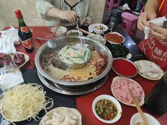 -储奇门鳝鱼火锅(总店)