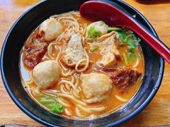 墨鱼丸沙茶面-老宅原住民沙茶面精品小吃(龙头路店)