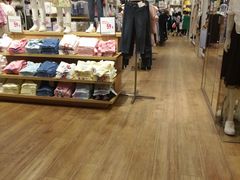 -优衣库(广州恒宝广场店)