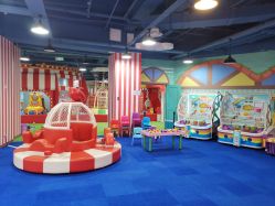 -咔叮卡丁·儿童室内赛车馆