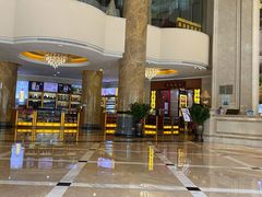 -深圳君逸国际酒店(龙岗横岗塘坑地铁站店)