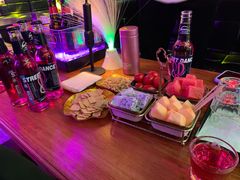 -喜鹊音乐酒馆(西街店)