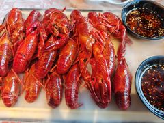 -肥肥虾庄·金牌油焖大虾(杨园滨江时代walk店)