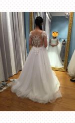 -Flora婚纱礼服定制租赁店