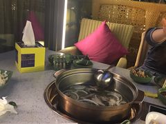 -润园四季椰子鸡火锅(海上世界店)